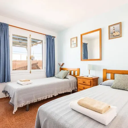 וילה Iris Prima By *